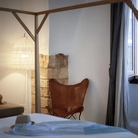 Bed and breakfast Aquamarea 4*