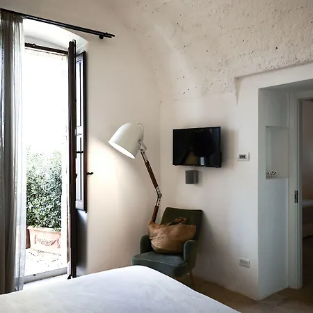 Bed and breakfast Aquamarea 4*