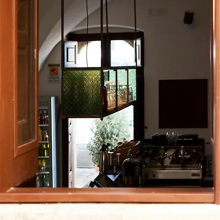 Aquamarea Bed & Breakfast 3*